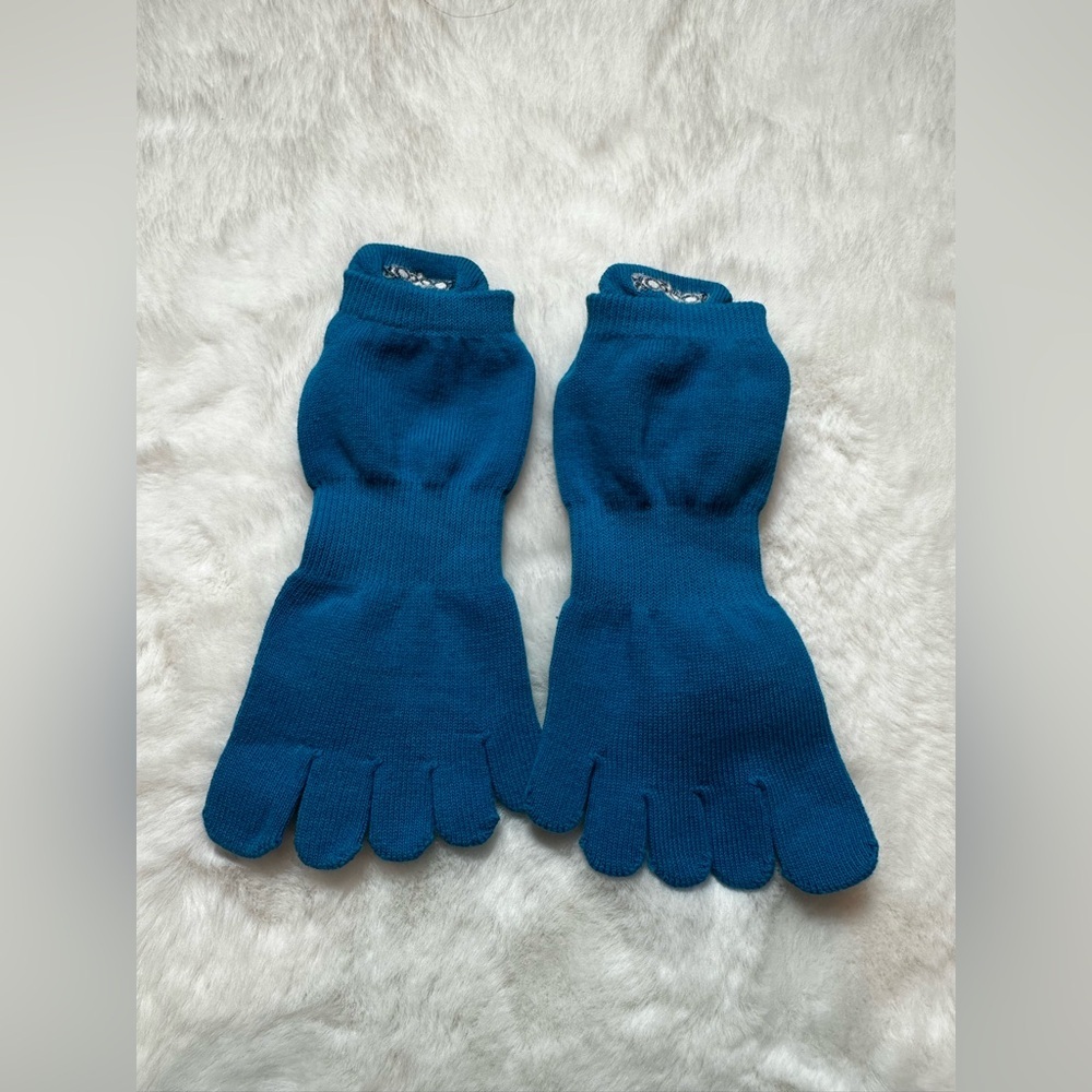Vibrant Blue Toe Socks